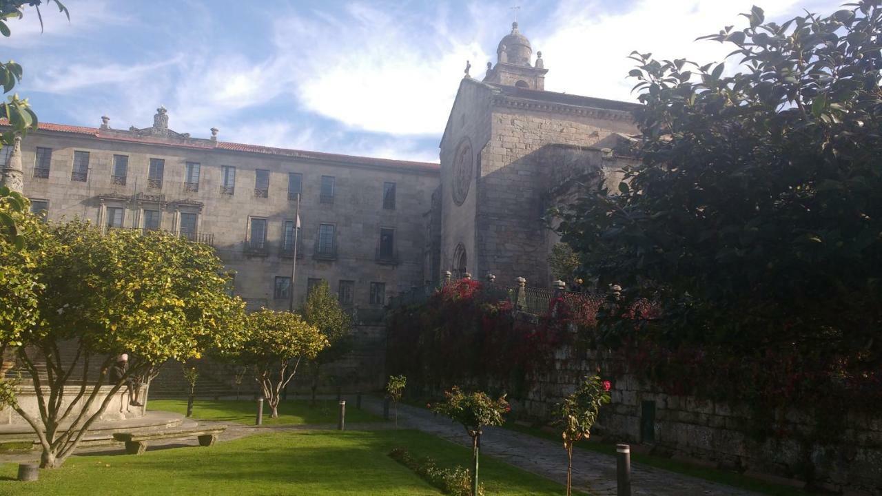Apartamento Comodo Y Centrico Pontevedra Bagian luar foto
